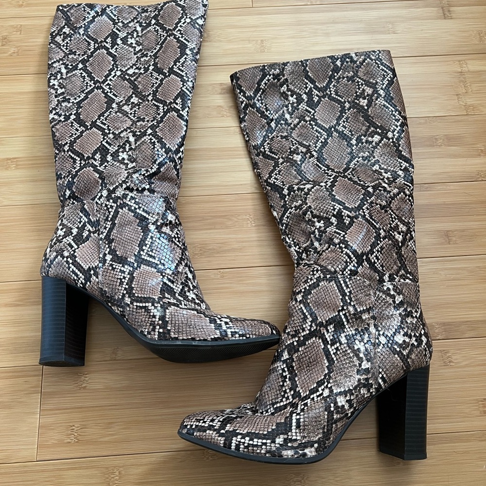 Snakeskin Pattern Knee-High Boots